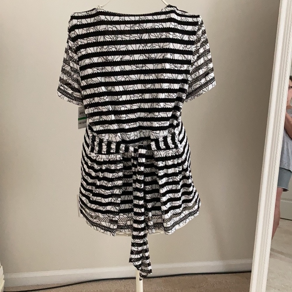 SHORT sleeve top - Picture 3 of 7